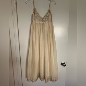 Vintage  Embroidered flowers Cream Maxi dress with built in bra